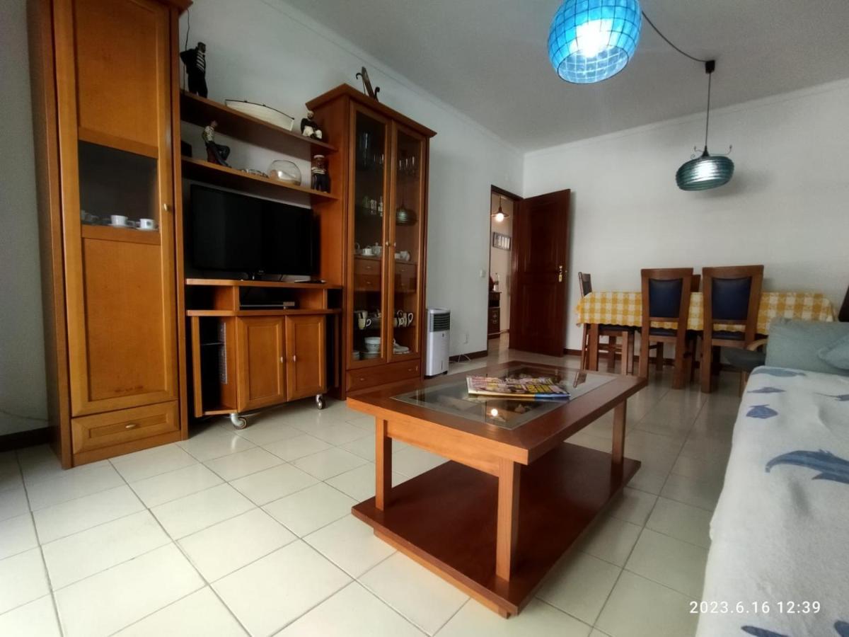 Cozy Apartment in Quarteira Exterior foto