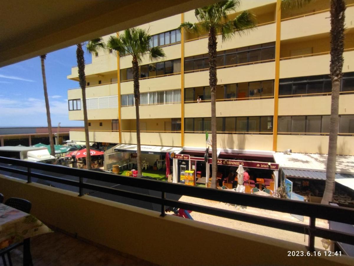 Cozy Apartment in Quarteira Exterior foto