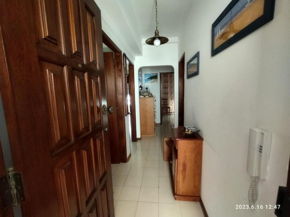 Cozy Apartment in Quarteira Exterior foto