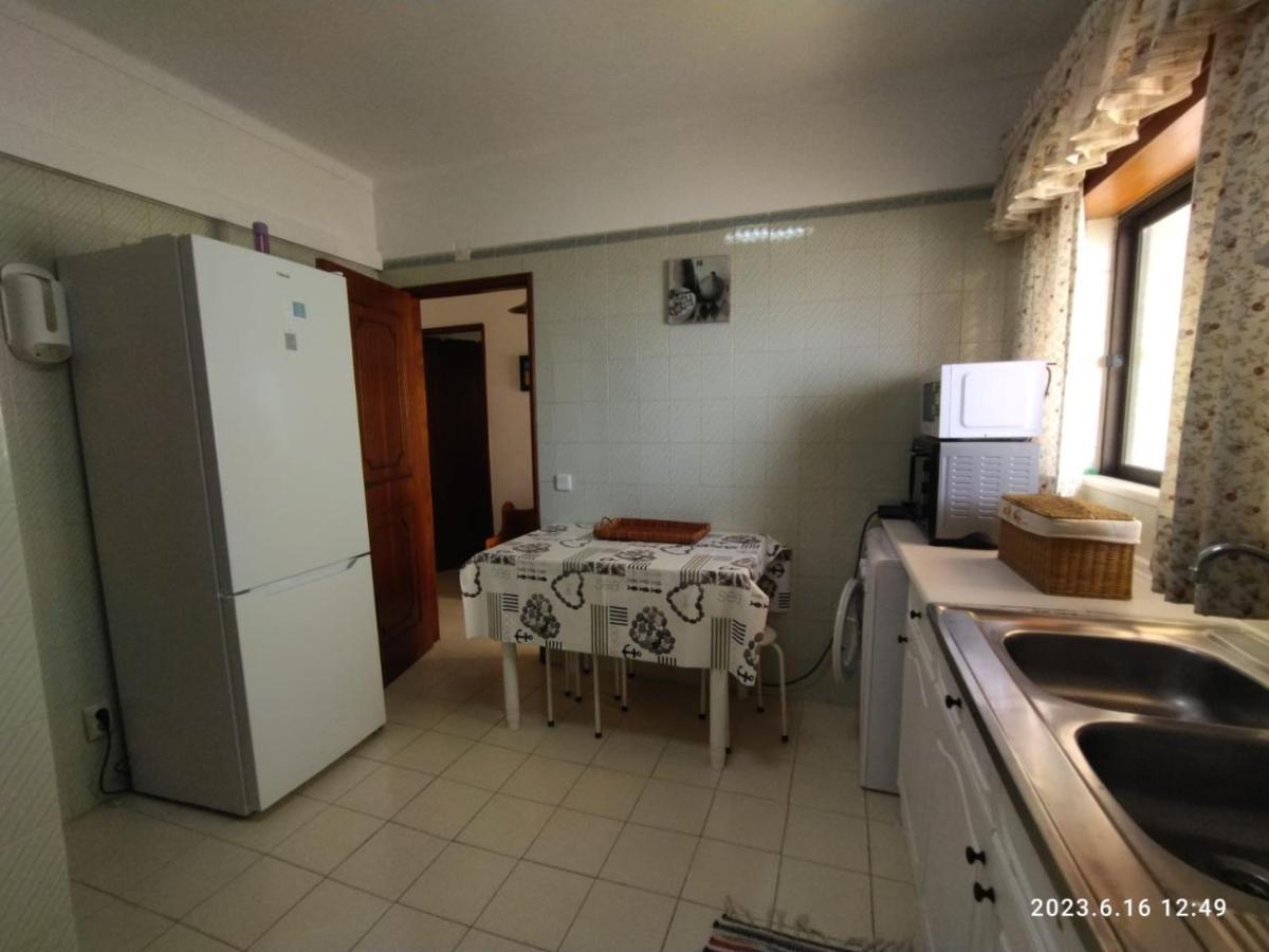 Cozy Apartment in Quarteira Exterior foto